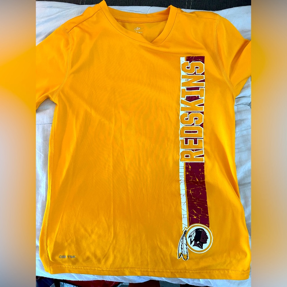 Youth Med 10/12 Washington Redskins Shirt
